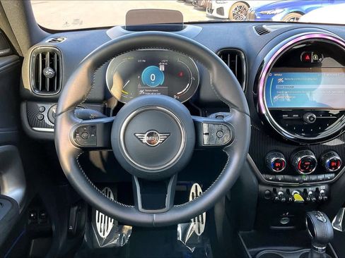Used 2023 MINI Cooper Countryman SE image 8