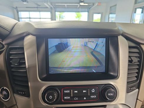 Certified 2016 GMC Yukon SLT w/ Open Road Package AWD/4WD image 30