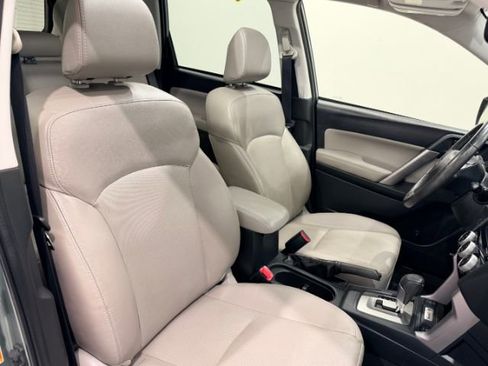 Used 2016 Subaru Forester 2.5i Limited w/ Protection Package #2 AWD/4WD image 45