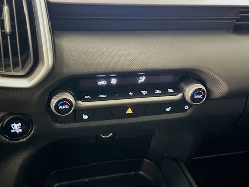 Used 2024 MAZDA CX-50 AWD 2.5 S w/ Weather Package image 24