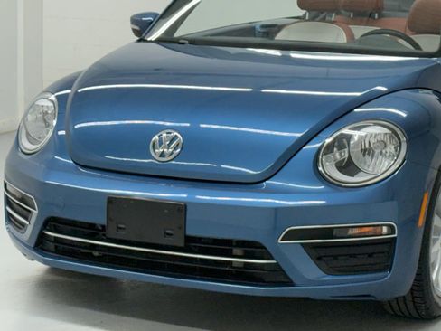 Used 2017 Volkswagen Beetle 1.8T Classic image 36