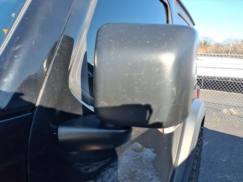 Used 2018 Jeep Wrangler Sport image 9