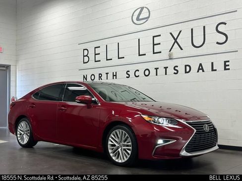 Used 2017 Lexus ES 350 w/ Luxury Package FWD image 2