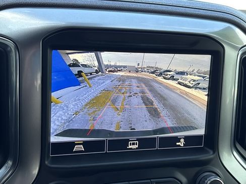 Used 2023 Chevrolet Silverado 3500 LTZ w/ LTZ Convenience Package image 34