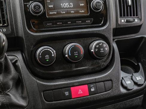 Used 2019 RAM ProMaster 1500 w/ Interior Convenience Group FWD image 25