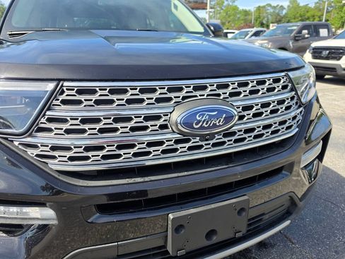 Used 2022 Ford Explorer Limited AWD/4WD image 15