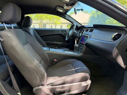 Used 2012 Ford Mustang Coupe RWD image 14