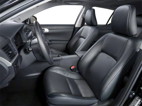 Used 2013 Lexus CT 200h FWD image 8