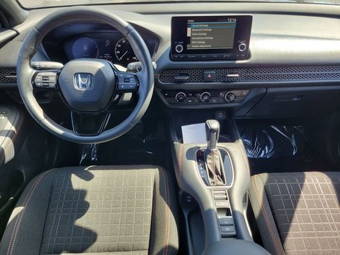 Certified 2024 Honda HR-V Sport image 11