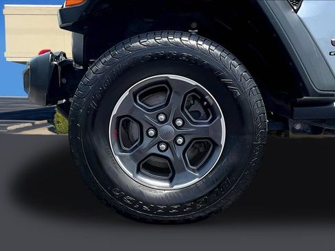 Used 2020 Jeep Gladiator Rubicon AWD/4WD image 35