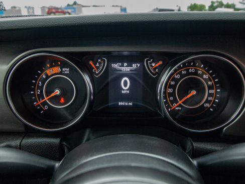 Used 2022 Jeep Wrangler Unlimited Sport AWD/4WD image 19