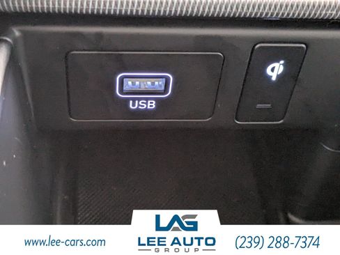 Used 2021 Hyundai Palisade Limited w/ Cargo Package AWD/4WD image 31