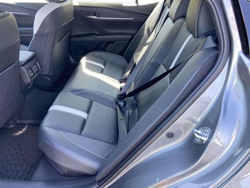 New 2026 Toyota Camry SE w/ Convenience Package image 15