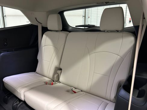 Used 2023 Buick Enclave Essence w/ Trailering Package, 5000 lbs. AWD/4WD image 31