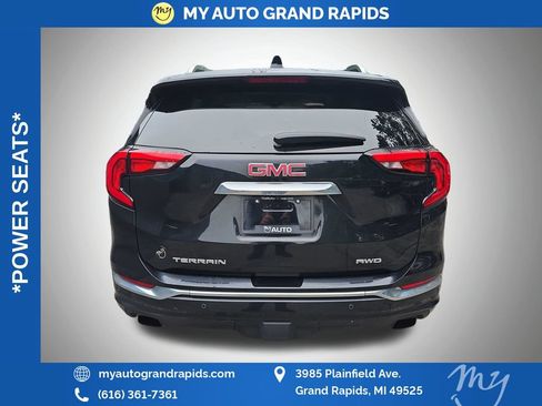 Used 2018 GMC Terrain Denali w/ Advanced Safety Package AWD/4WD image 6