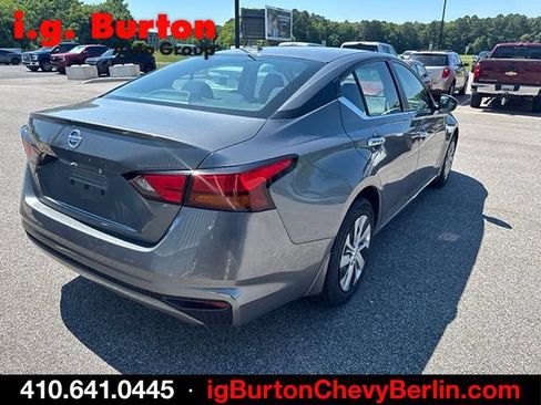 Used 2019 Nissan Altima 2.5 S FWD image 5