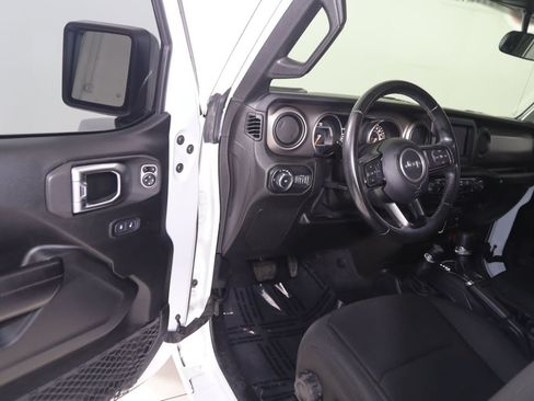 Used 2020 Jeep Wrangler Unlimited Sport S AWD/4WD image 38