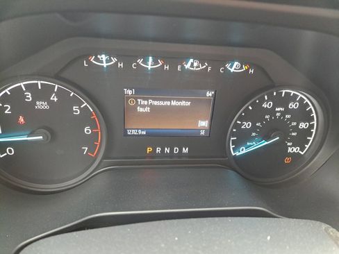 Used 2024 Ford F250 XL w/ XL Chrome Package image 26