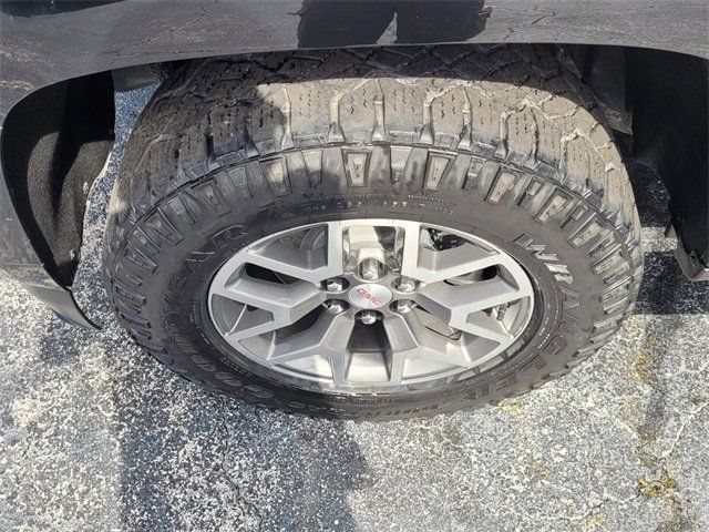 Used 2021 GMC Canyon AT4 AWD/4WD image 13