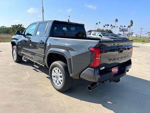 New 2026 Toyota Tacoma SR5 AWD/4WD image 5