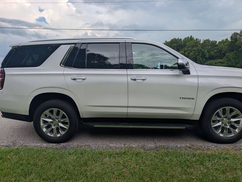 Used 2021 Chevrolet Tahoe Premier AWD/4WD image 6