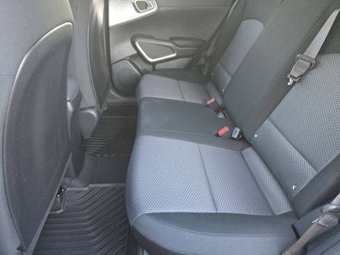 New 2025 Kia Soul LX image 8