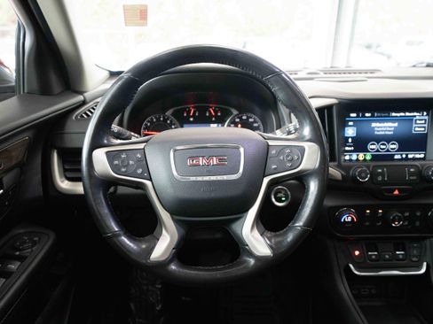 Used 2020 GMC Terrain Denali w/ Denali Premium Package AWD/4WD image 21