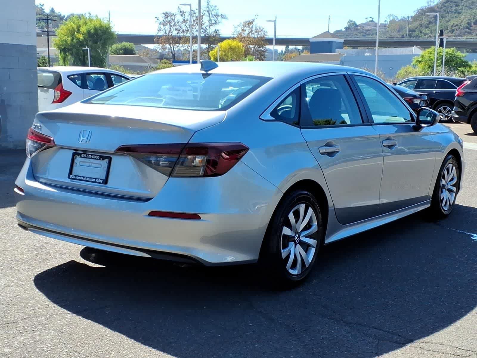 Used 2025 Honda Civic LX image 4