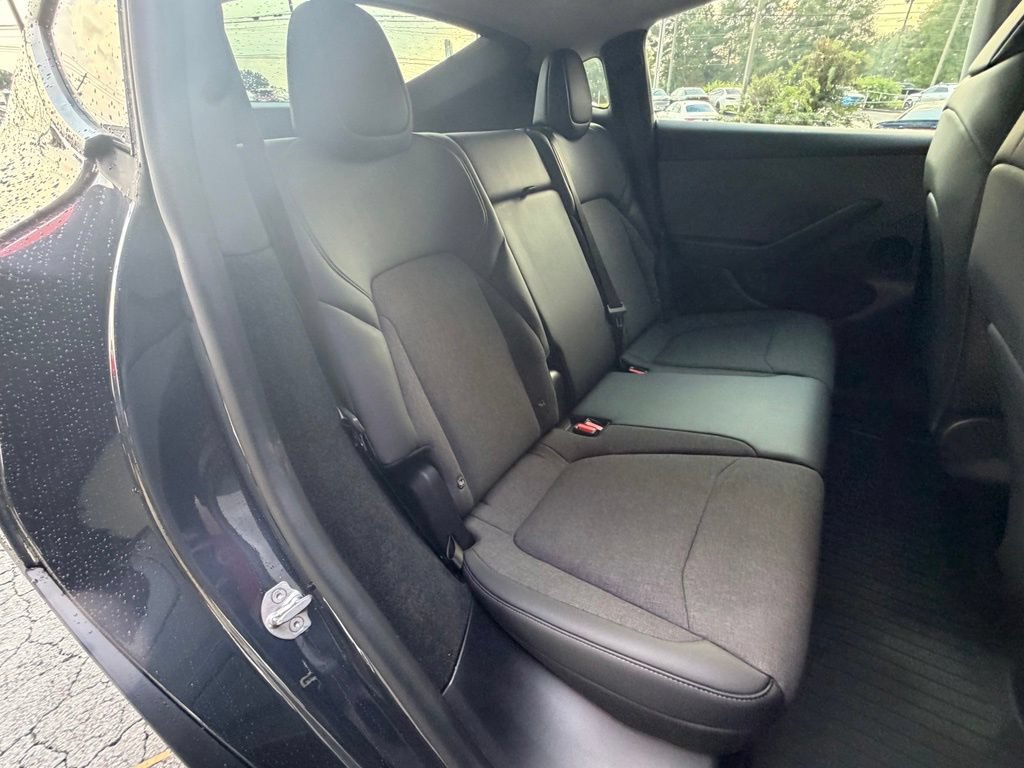 Used 2026 Tesla Model Y AWD image 29