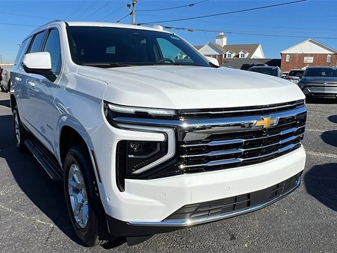 New 2026 Chevrolet Tahoe LT image 3