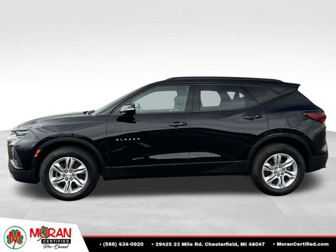 Used 2020 Chevrolet Blazer LT FWD image 2