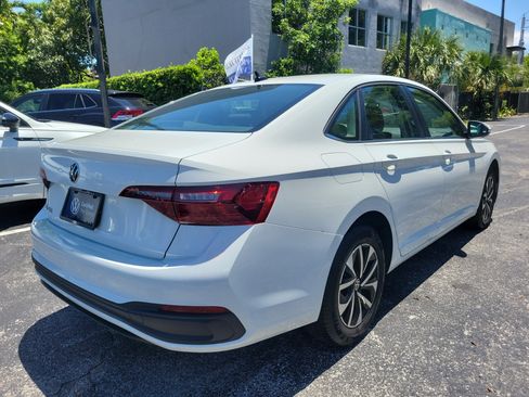 Certified 2024 Volkswagen Jetta S FWD image 5