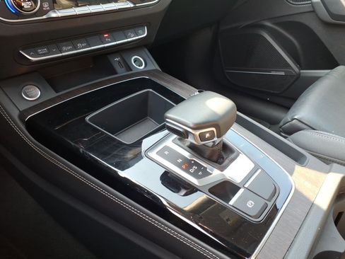 Used 2024 Audi Q5 2.0T Premium Plus AWD/4WD image 20