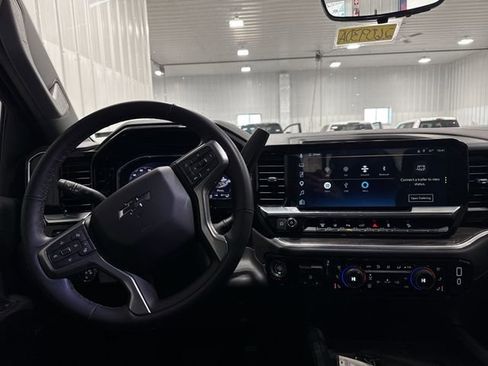 Used 2025 Chevrolet Silverado 3500 LTZ w/ LTZ Plus Package image 5