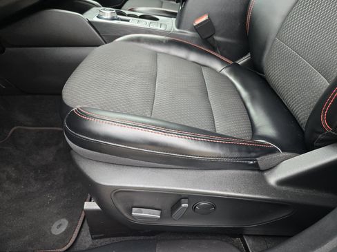 Used 2023 Ford Escape ST-Line Select image 18