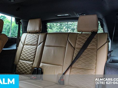 Used 2021 Cadillac Escalade Premium Luxury w/ Driver Assist Tech Package AWD/4WD image 19