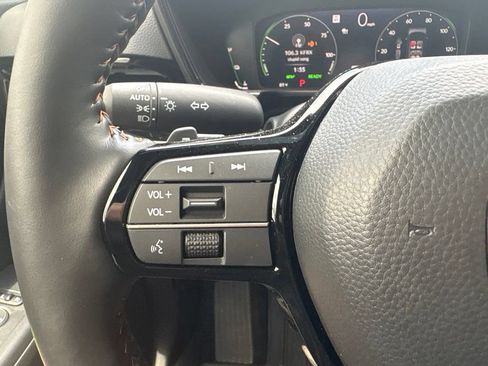 Used 2026 Honda CR-V Sport Touring image 17
