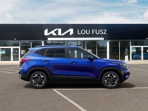 New 2026 Kia Seltos S FWD image 7