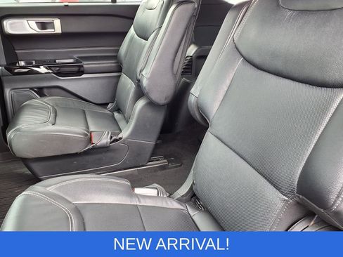 Used 2024 Ford Explorer ST w/ Equipment Group 401A AWD/4WD image 7