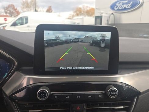 Used 2021 Ford Escape Titanium w/ Class II Trailer Tow Package image 26