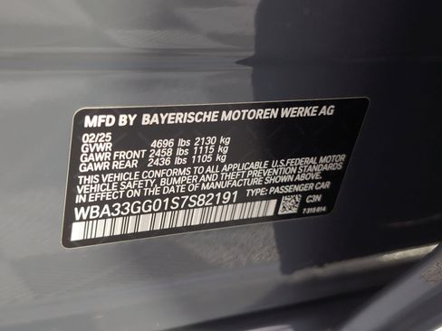 Used 2025 BMW M235i xDrive w/ Premium Package image 18