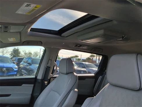 Used 2022 Honda Odyssey Elite image 20