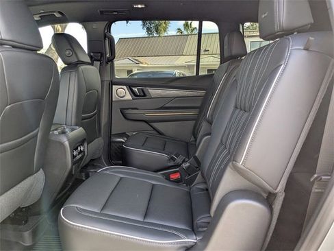 New 2026 Buick Enclave Avenir w/ Super Cruise Package image 16