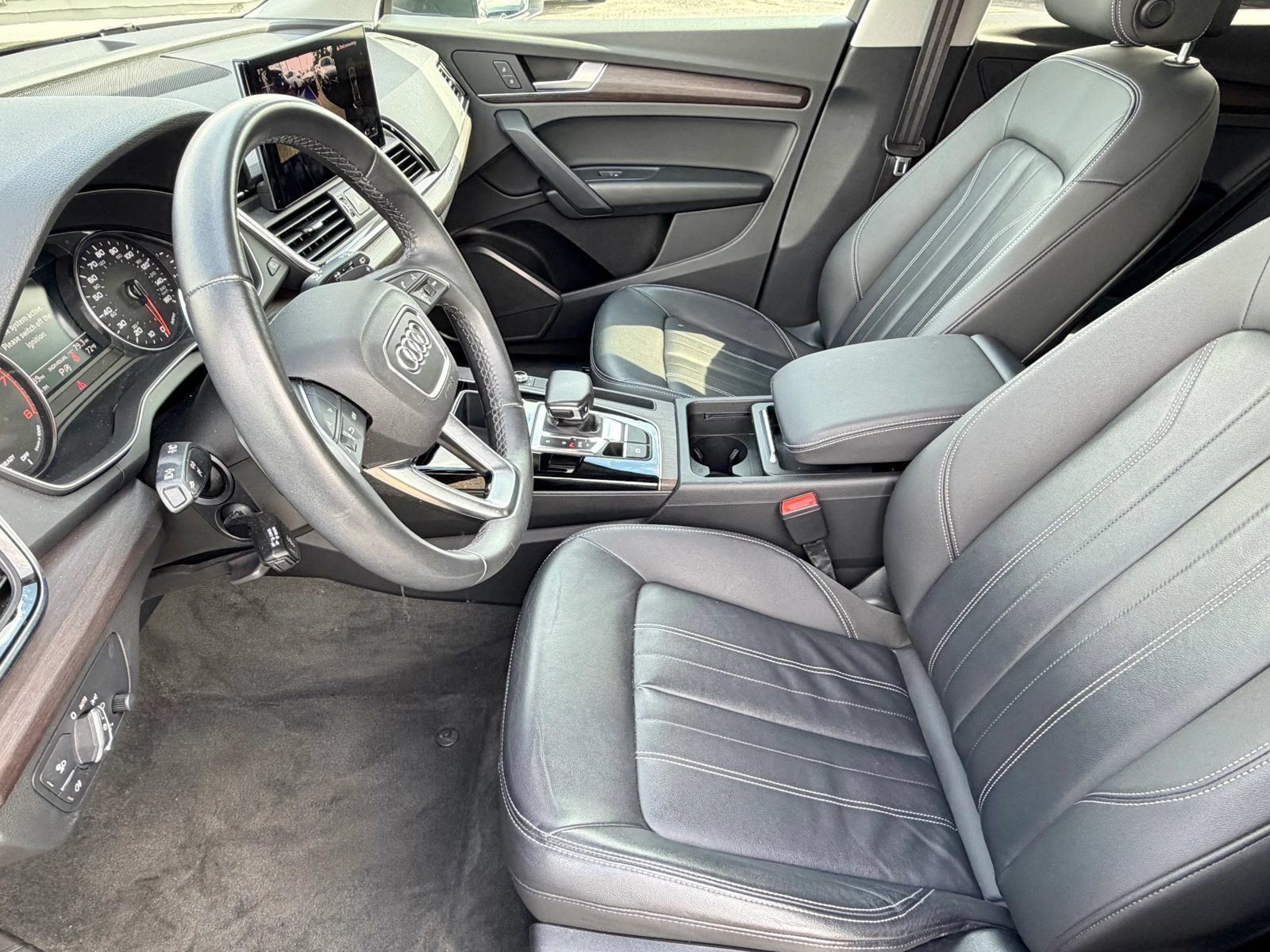 Used 2021 Audi Q5 2.0T Premium w/ Convenience Package AWD/4WD image 28
