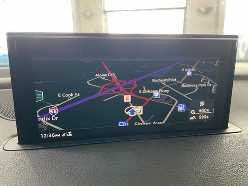 Used 2017 Audi Q7 3.0T Premium Plus image 39