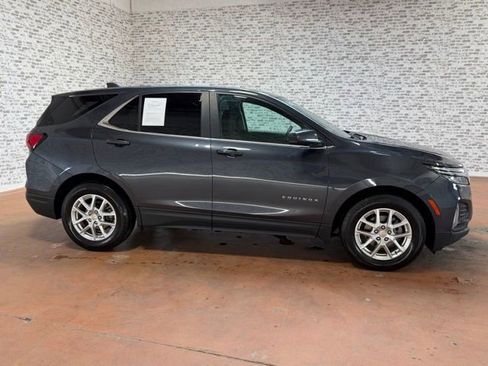 Used 2022 Chevrolet Equinox LT FWD image 6