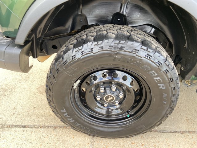 Used 2023 Ford Bronco Black Diamond AWD/4WD image 31