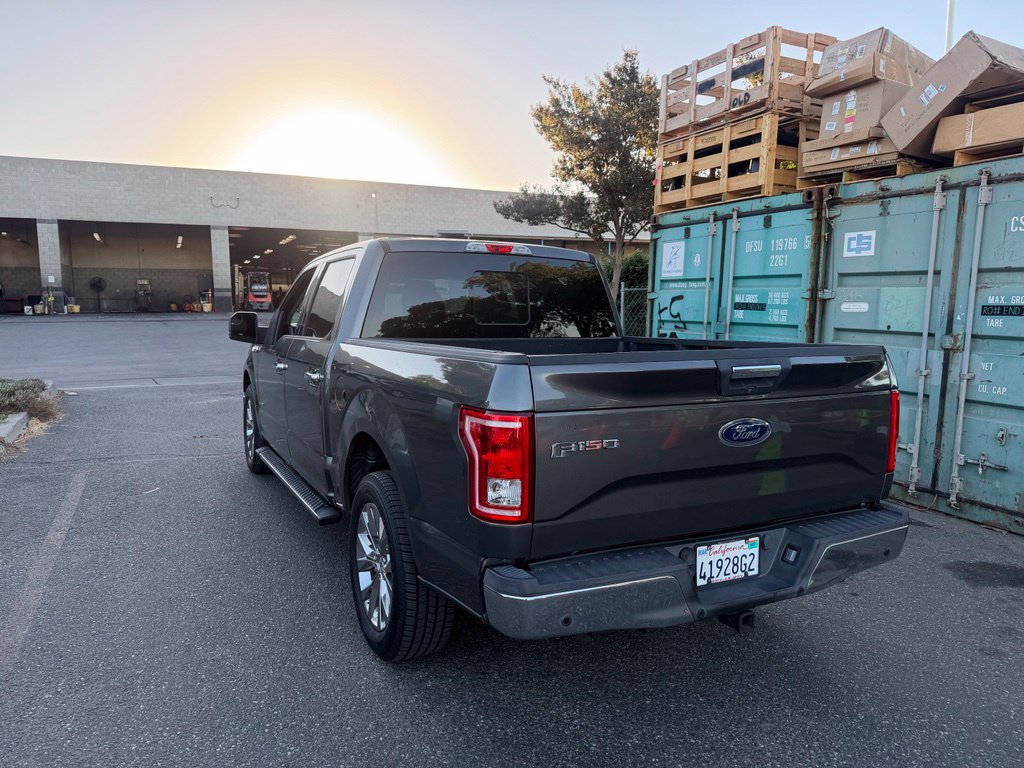 Used 2015 Ford F150 XLT w/ Equipment Group 302A Luxury RWD image 4