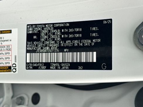 Used 2025 Toyota 4Runner TRD Off-Road image 44