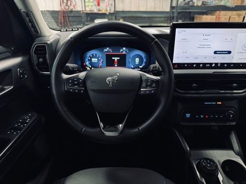 Used 2025 Ford Bronco Sport Badlands image 26